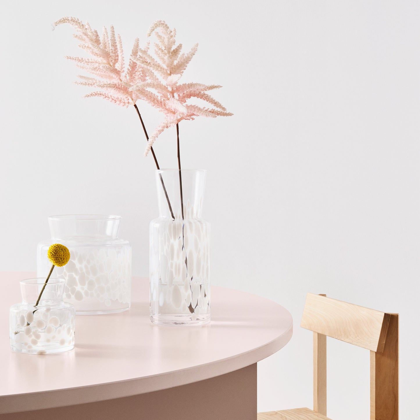 Meadow Vase Winter Wide