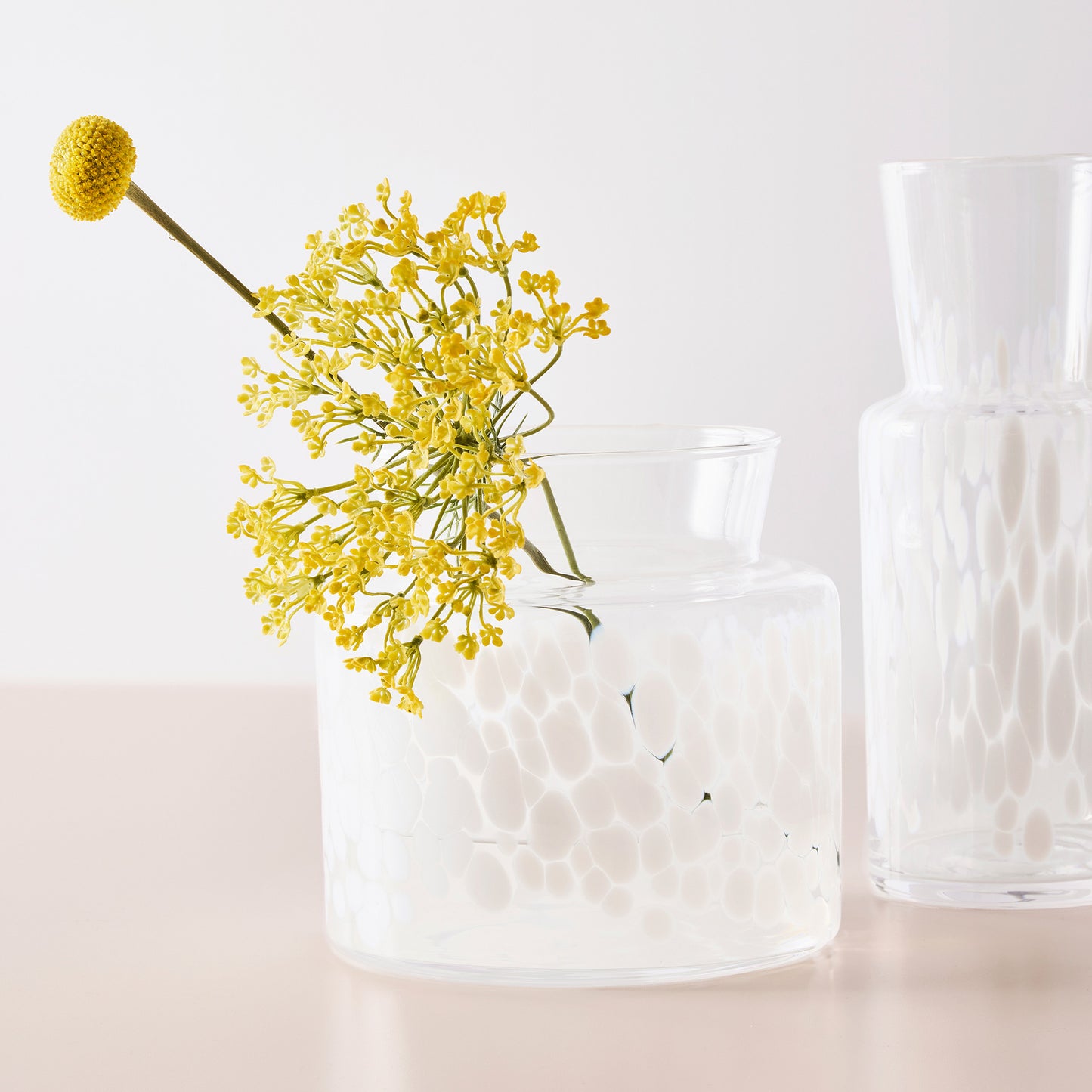 Meadow Vase Winter Wide