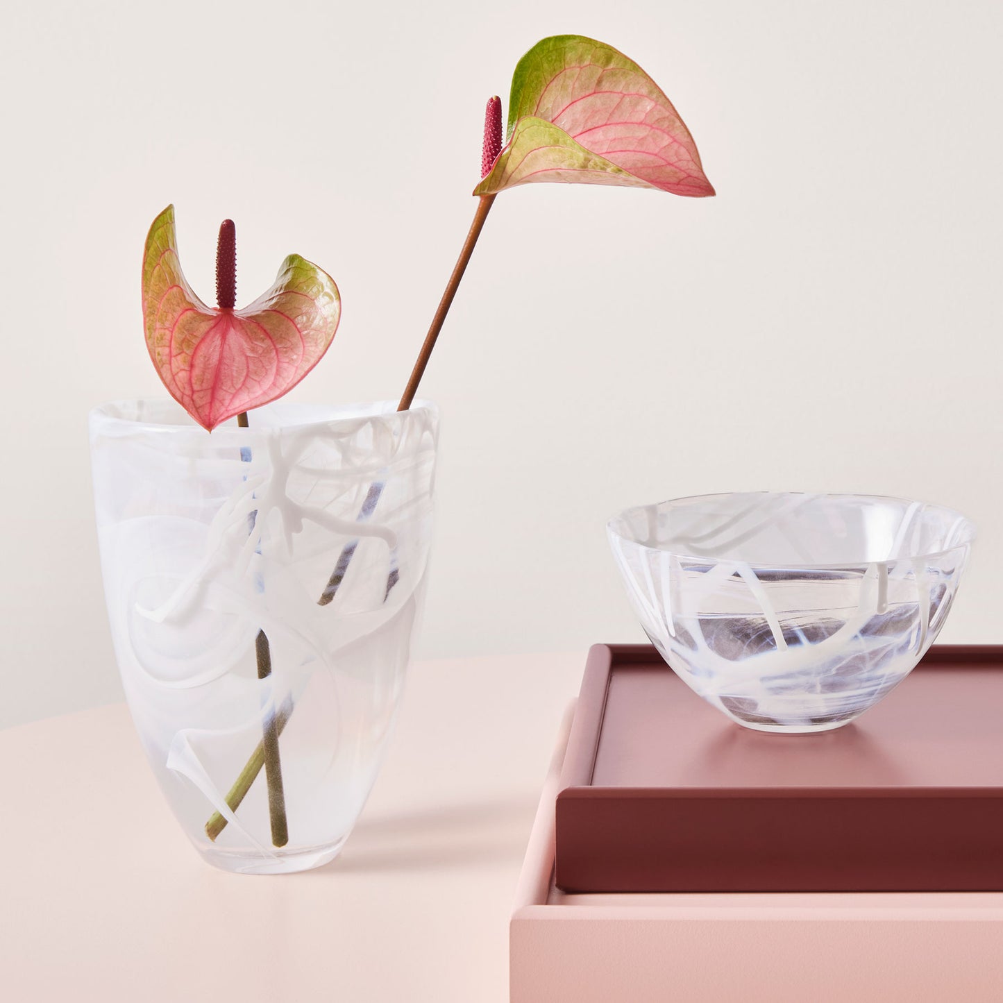 Contrast Vase White/White