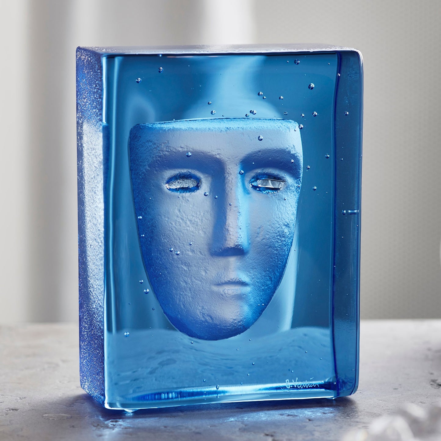 Azur Frost Limited Edition 1000