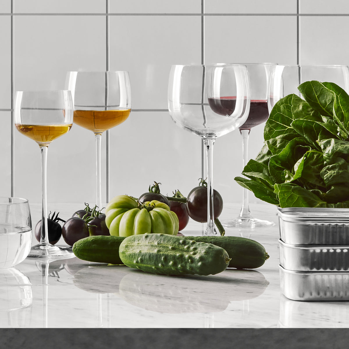 Nutid White Wine Set of 4