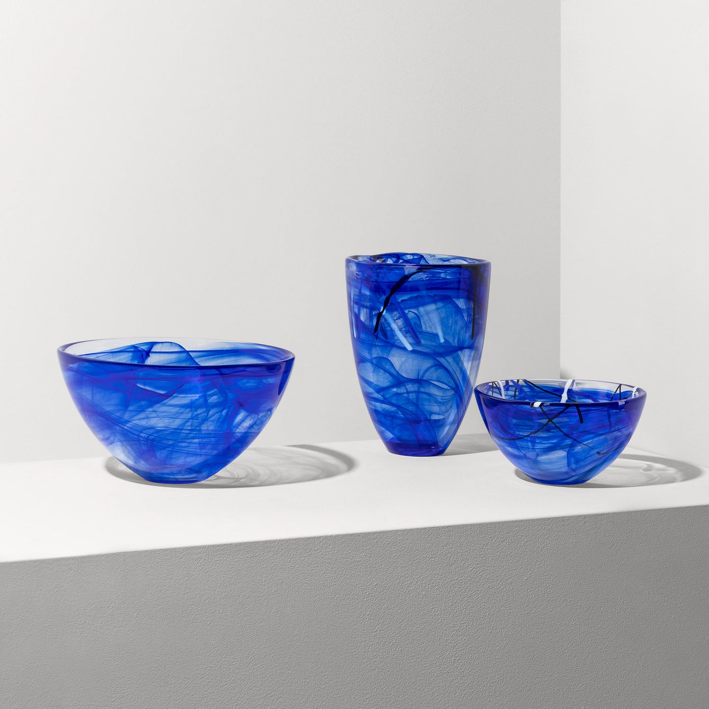 Contrast Blue Bowl Medium