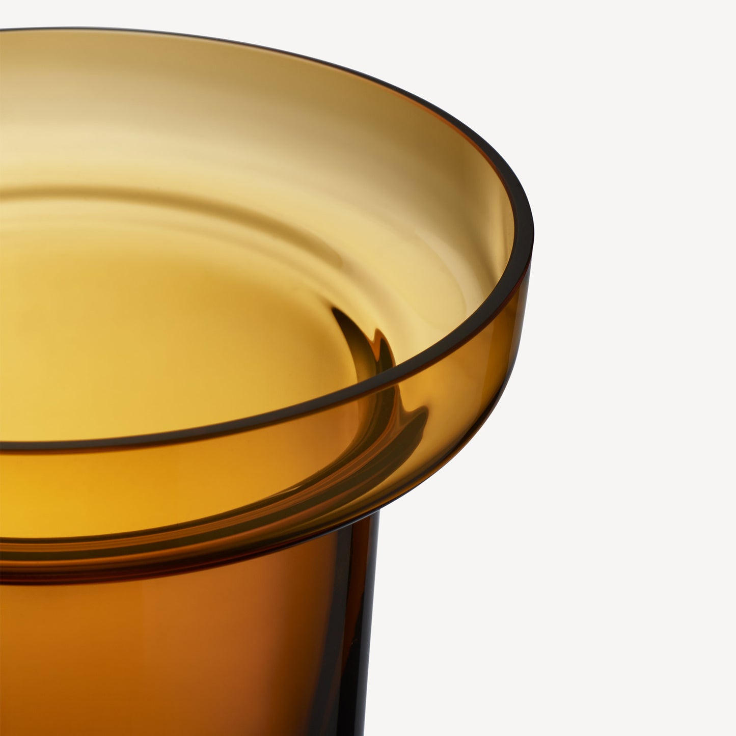 Limelight Vase Amber Low