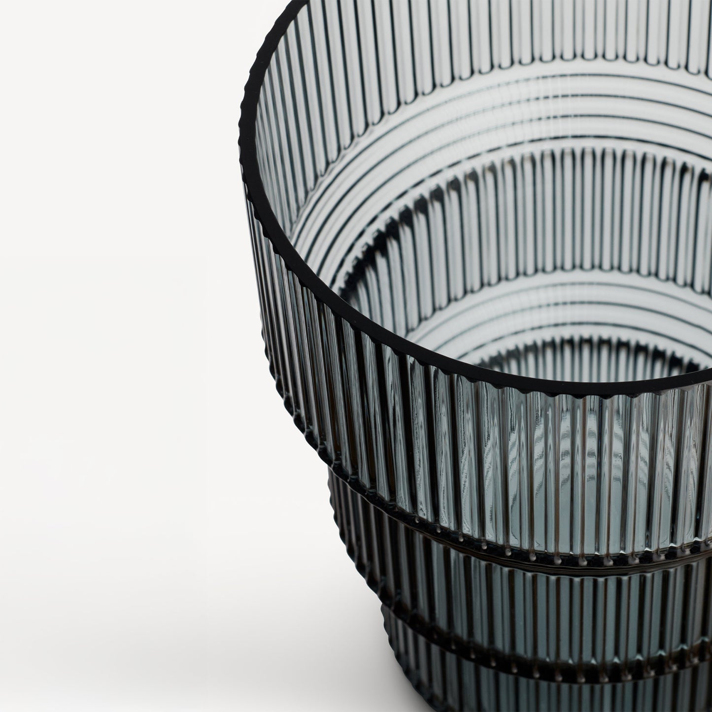Pavilion Tulip Vase Gray
