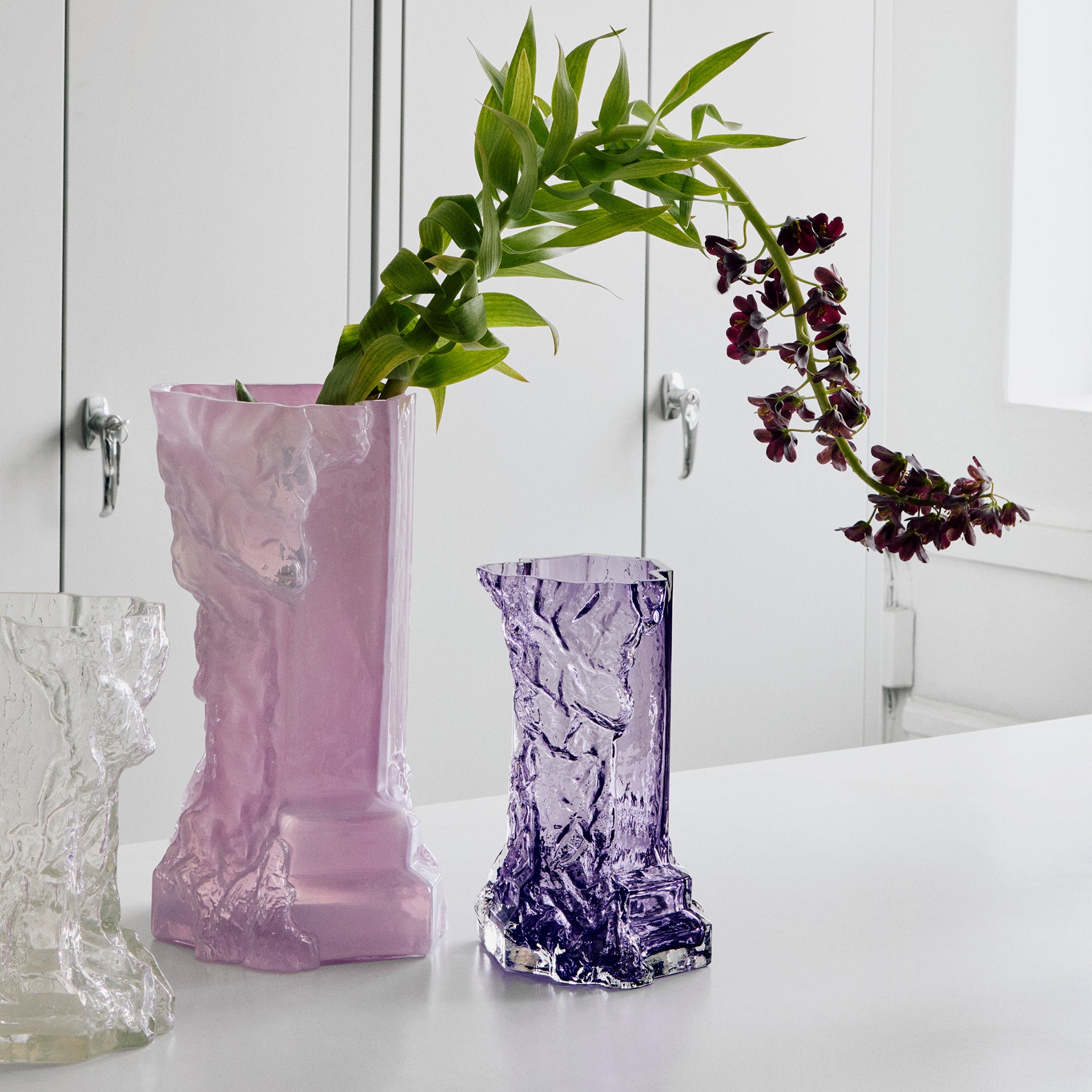 Rocky Baroque Vase Violet Small