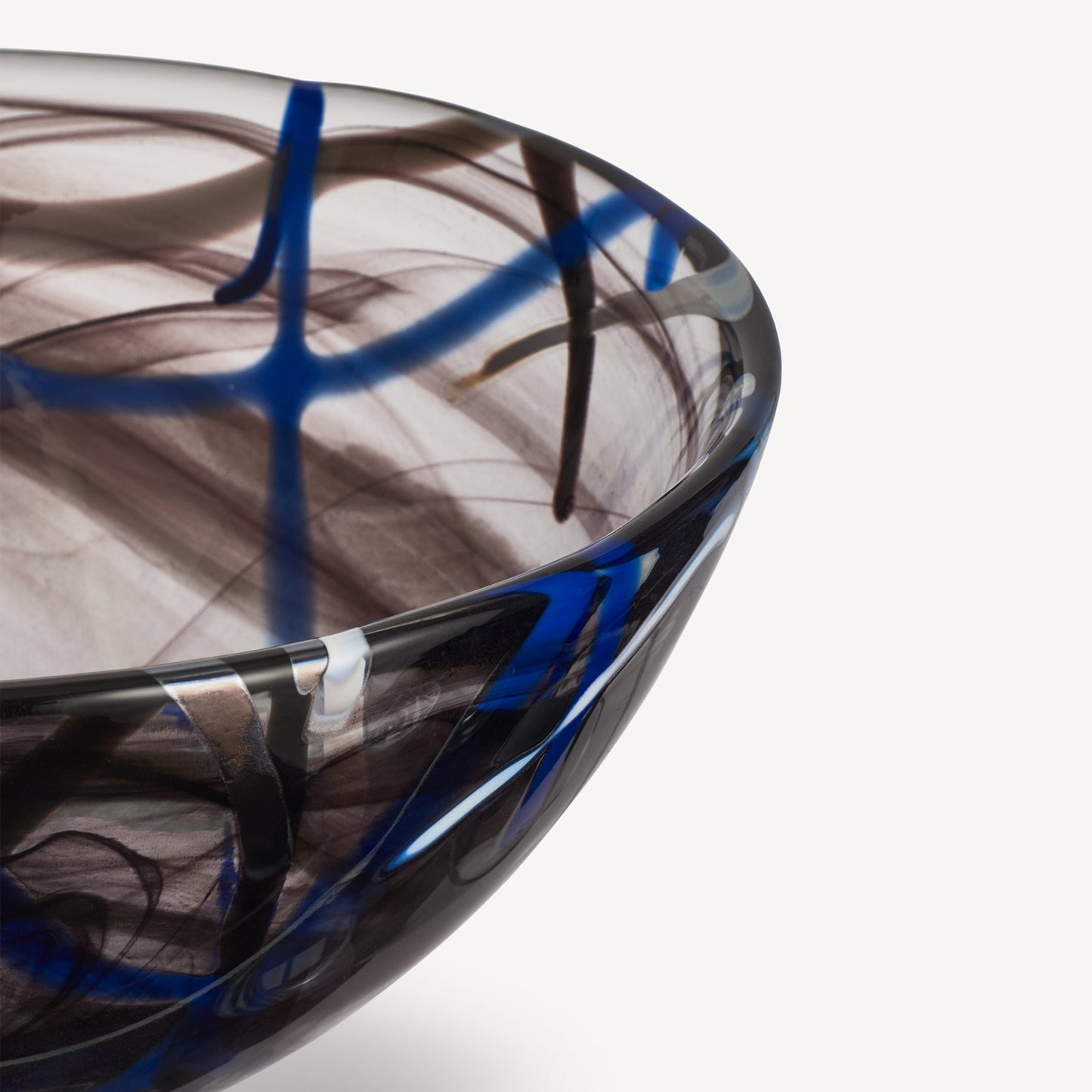 Contrast Black Bowl Medium