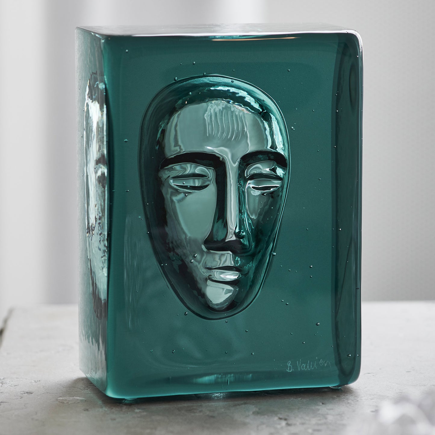 Azur Man Petrol
