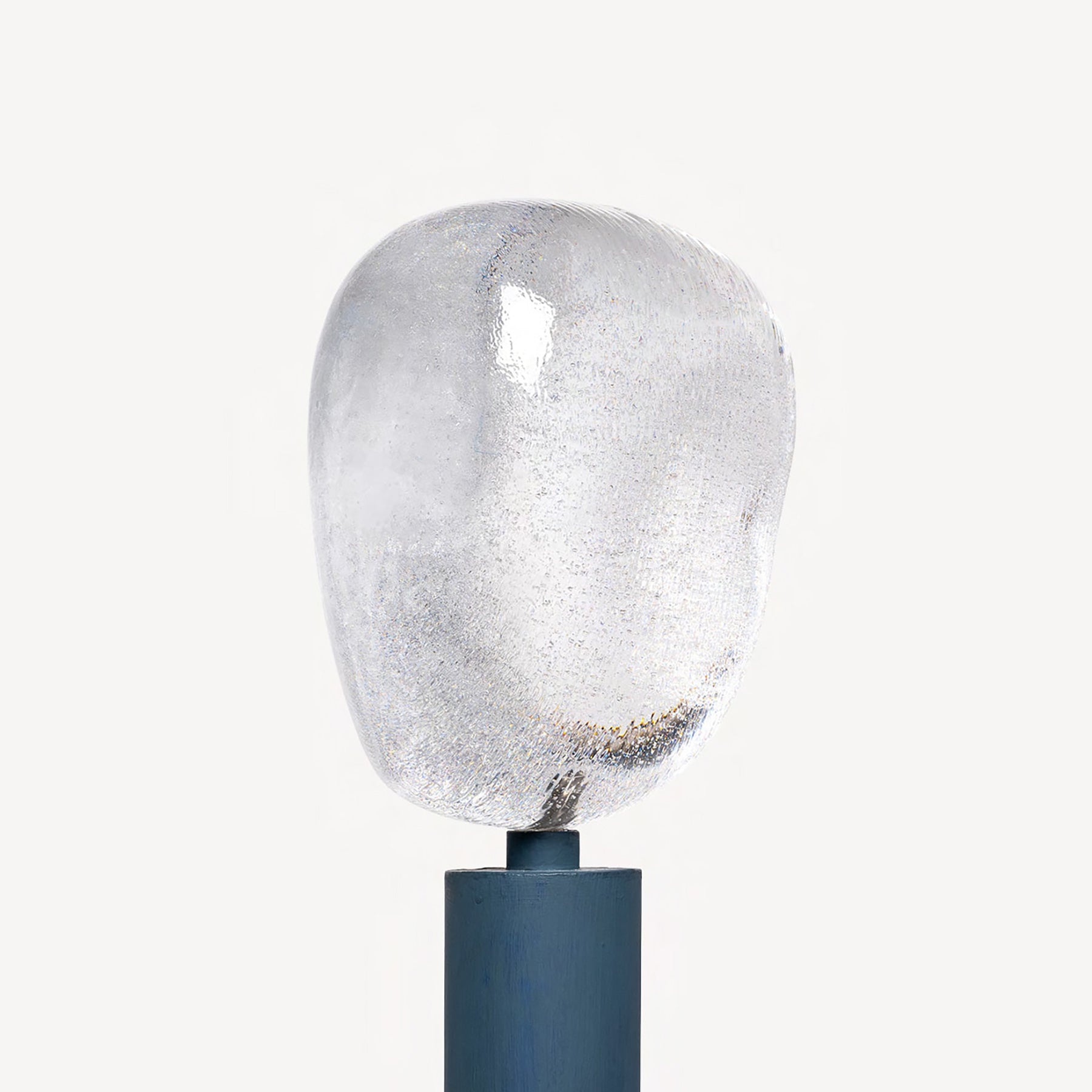 Crystal Abstract Head XL II mounted on a cylinder pole, designed by Bertil Vallien